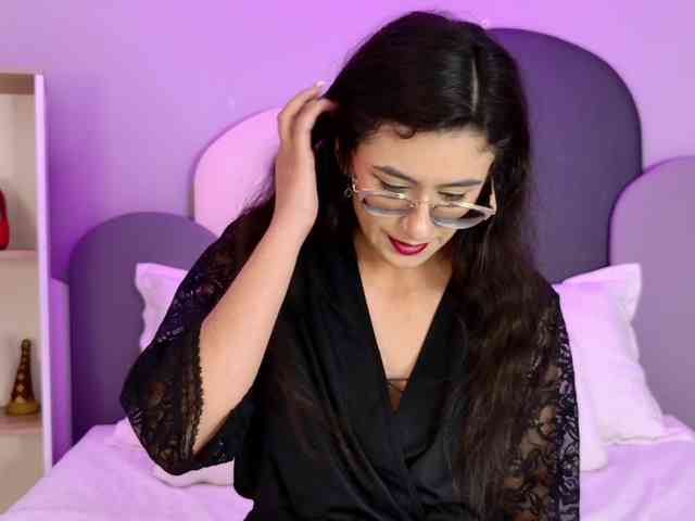 SophieGomez2 webcam
