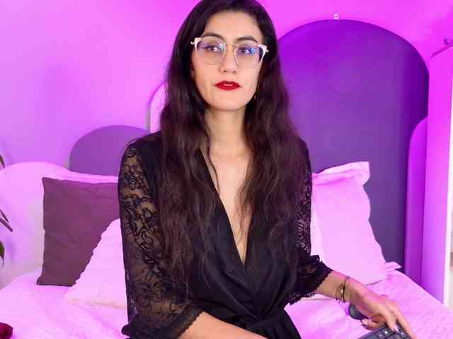 SophieGomez2 webcam