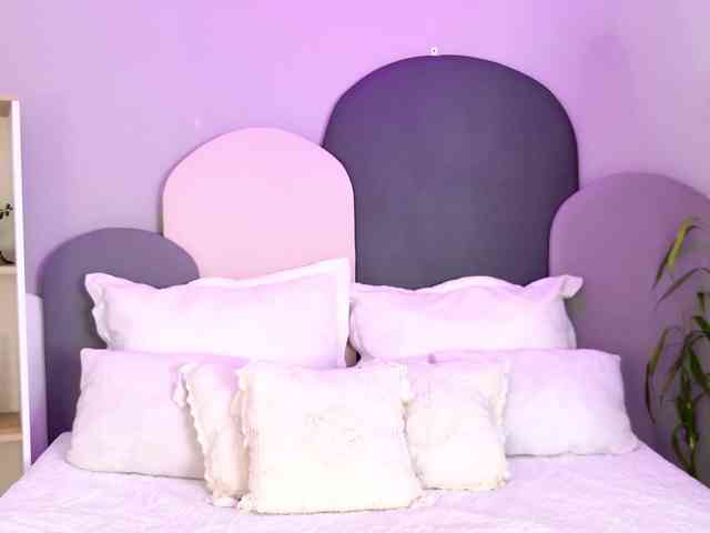 SophieGomez2 webcam