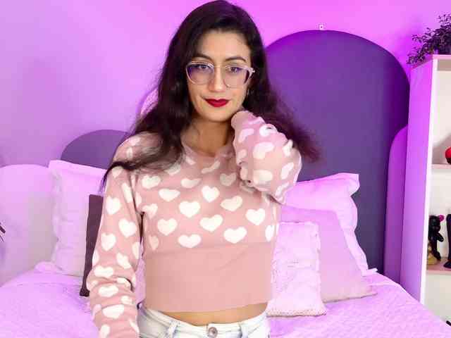 SophieGomez2 webcam