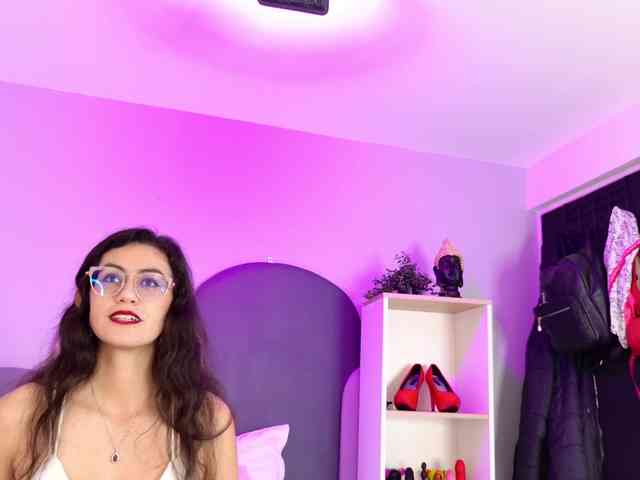 SophieGomez2