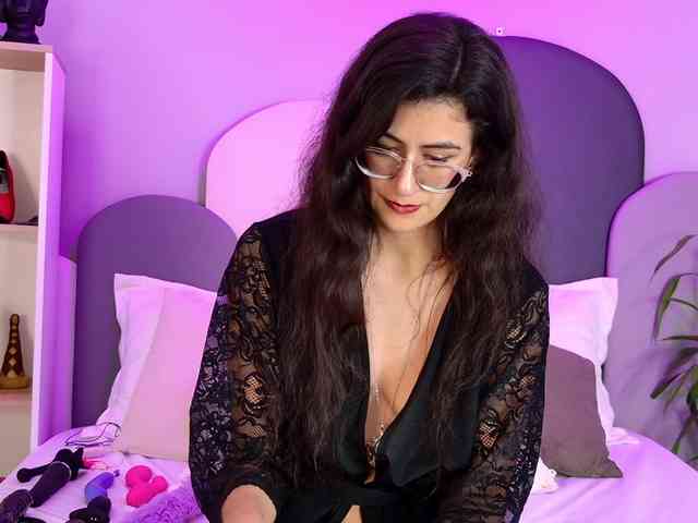 SophieGomez2 webcam