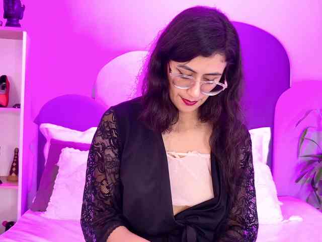 SophieGomez2 webcam