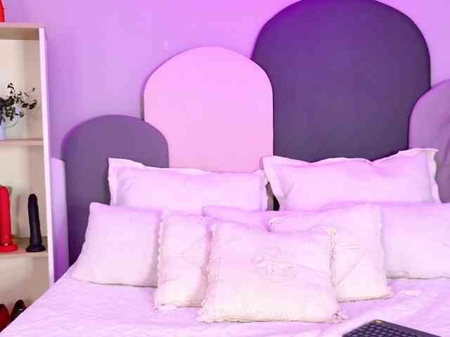 SophieGomez2 webcam