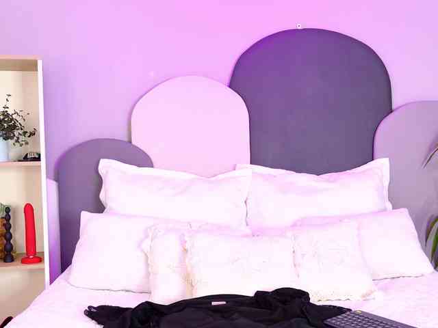 SophieGomez2 webcam