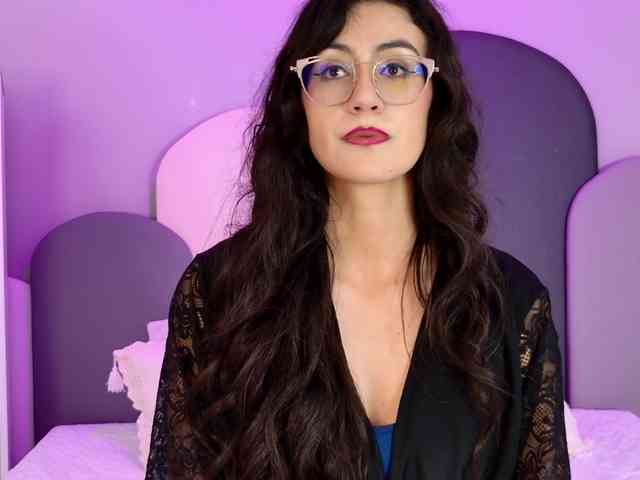 SophieGomez2 webcam