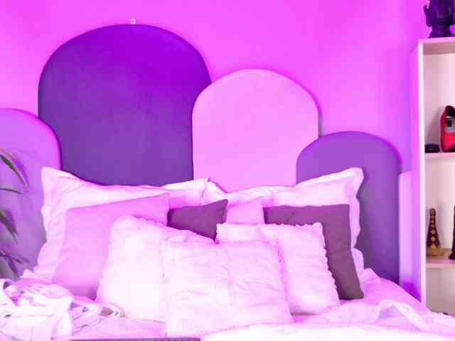 SophieGomez2 webcam