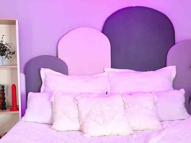 SophieGomez2 webcam