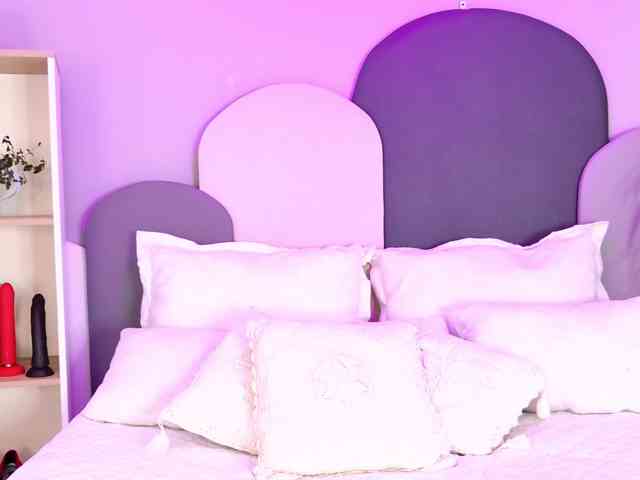 SophieGomez2 webcam