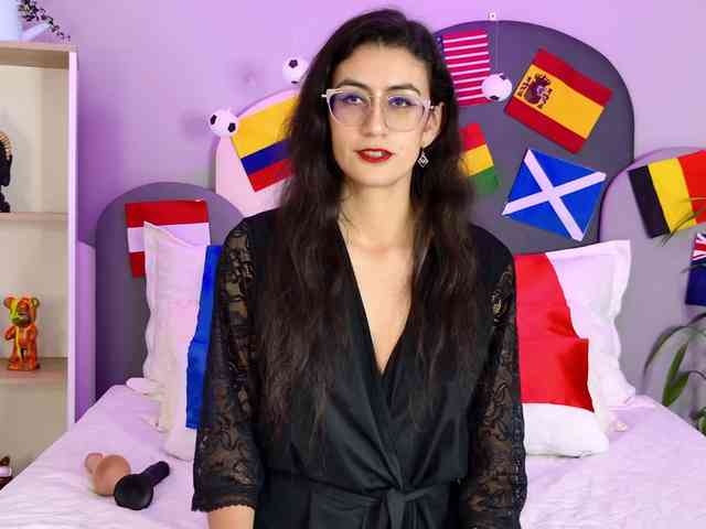 SophieGomez2 webcam
