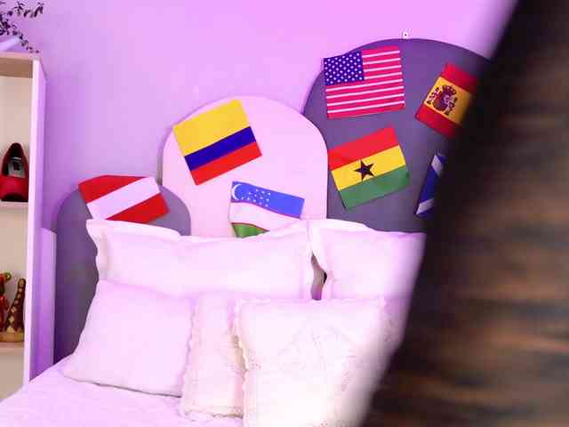 SophieGomez2 webcam