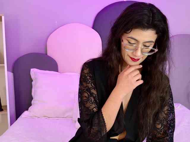 SophieGomez2 webcam