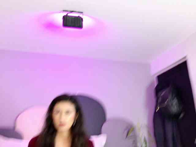 SophieGomez2 webcam