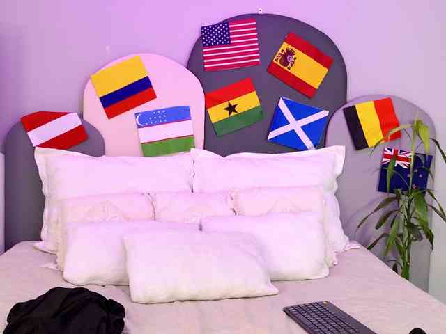 SophieGomez2 webcam