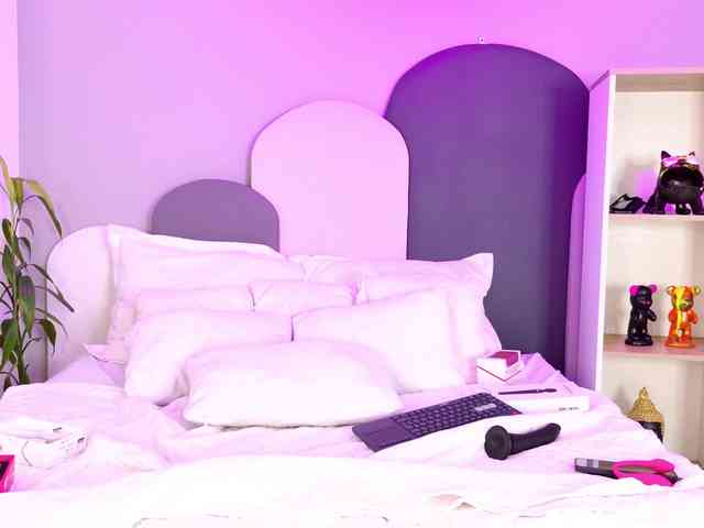 SophieGomez2 webcam