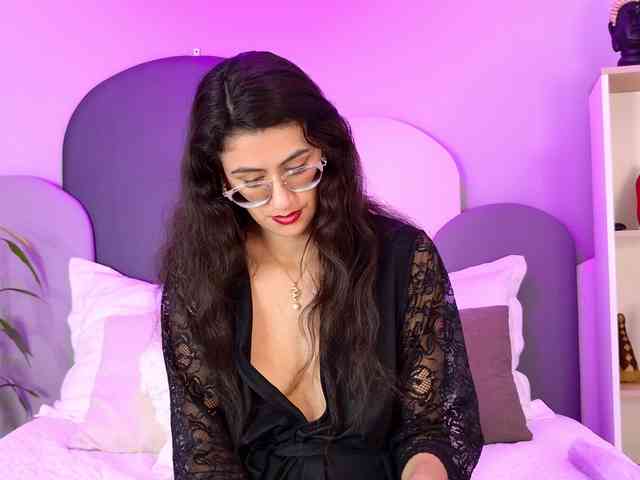 SophieGomez2 webcam