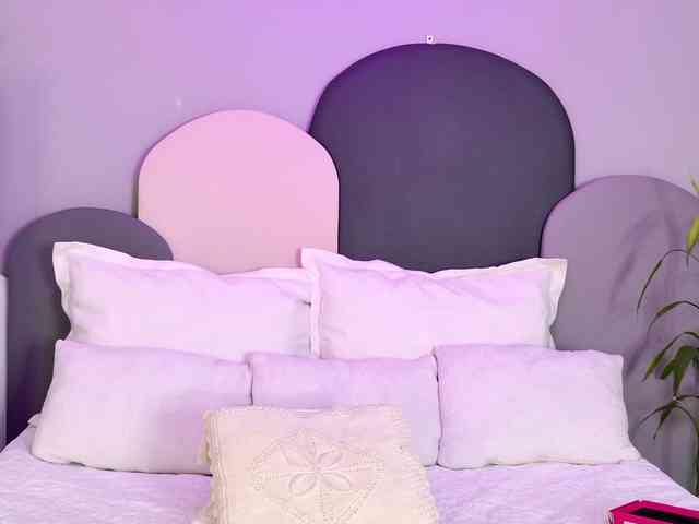 SophieGomez2 webcam