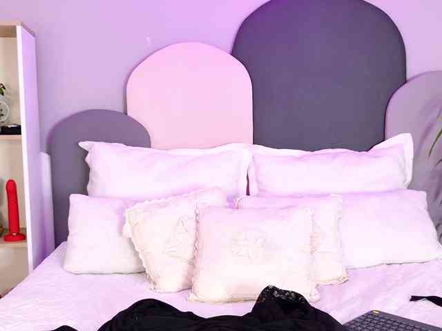 SophieGomez2 webcam