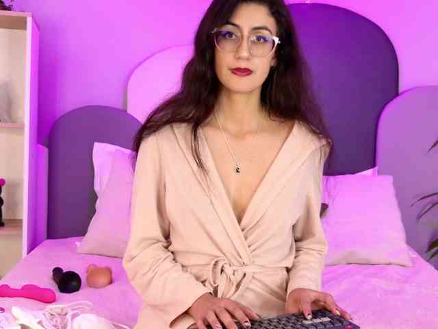 SophieGomez2