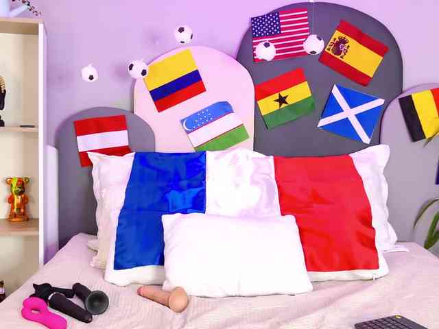 SophieGomez2 webcam