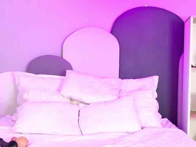 SophieGomez2 webcam