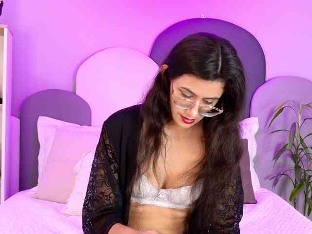 SophieGomez2 webcam