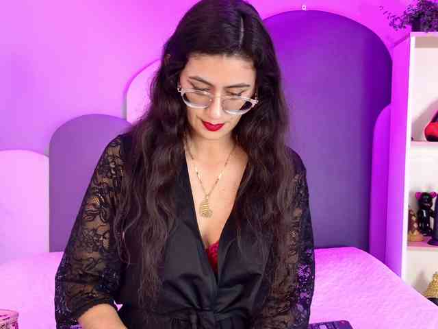 SophieGomez2 webcam