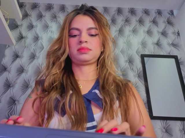 Gabytaylor live cam on BongaCams