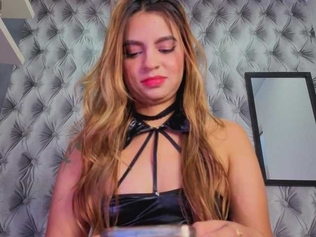 Gabytaylor live cam on BongaCams