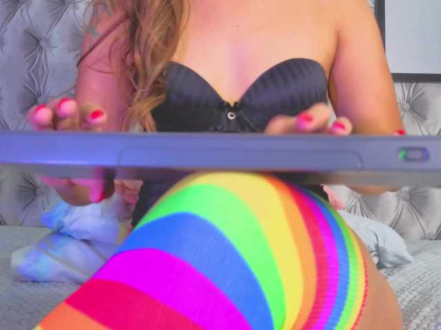 Gabytaylor's BongaCams show and profile
