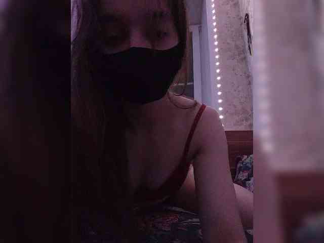 SanctaLuna13 Live Webcam on BongaCams