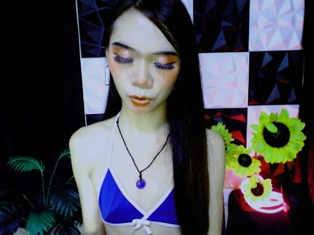 SKINNYasianSLUTs