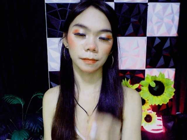 SKINNYasianSLUTs