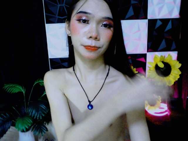 SKINNYasianSLUTs