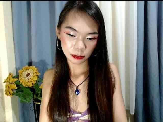 SKINNYasianSLUTs Sex Cam Show