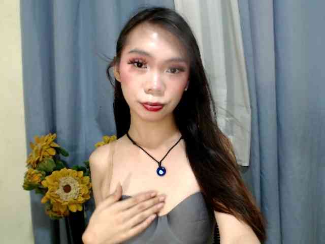 SKINNYasianSLUTs Live Webcam on BongaCams