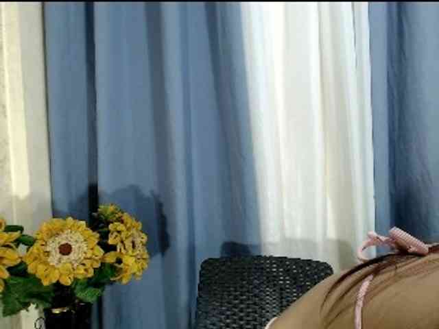 SKINNYasianSLUTs Sex Cam Show