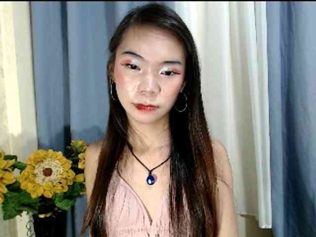 SKINNYasianSLUTs Sex Cam Show