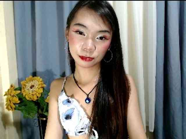 SKINNYasianSLUTs Sex Cam Show