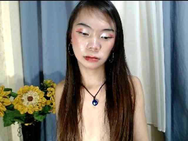 SKINNYasianSLUTs Sex Cam Show