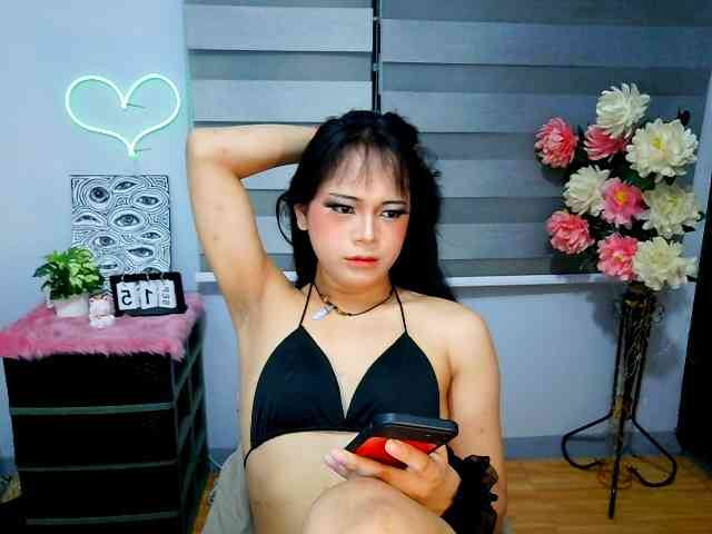 AsianYoungBIGCOC... Live Webcam on BongaCams