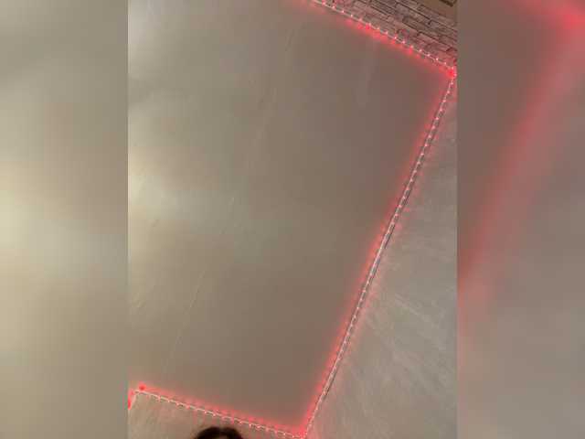 CuteCurly18 live cam on BongaCams