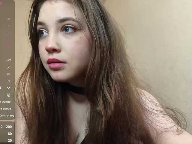 CuteCurly18