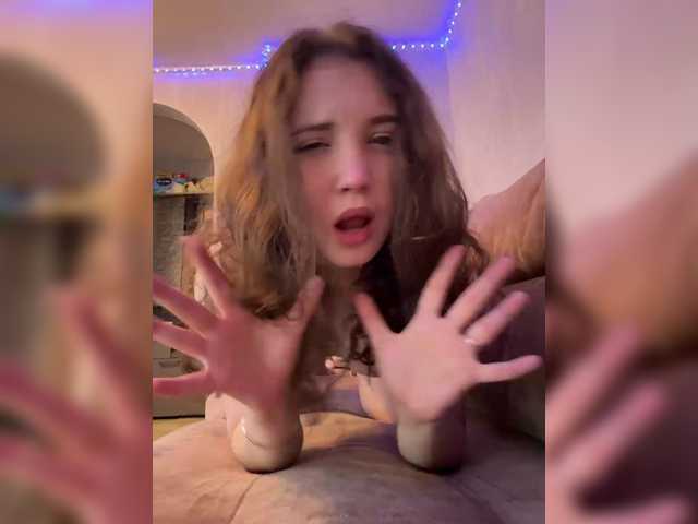 CuteCurly18 preview