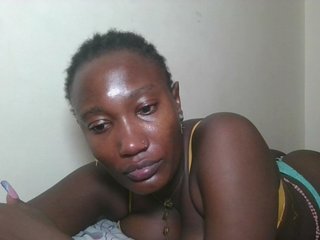 Missprettygal's Live Webcam