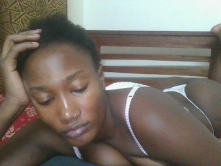 Missprettygal's Live Webcam