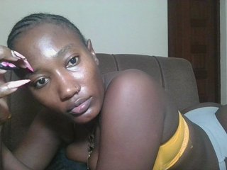 Missprettygal's Live Webcam