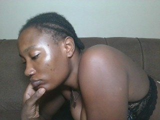 Missprettygal's Live Webcam