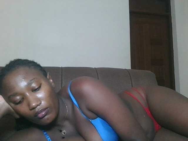 Missprettygal's BongaCams show and profile