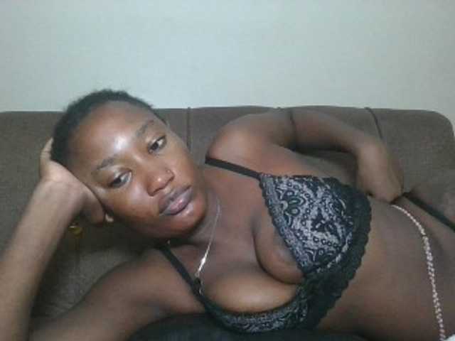 Missprettygal live cam
